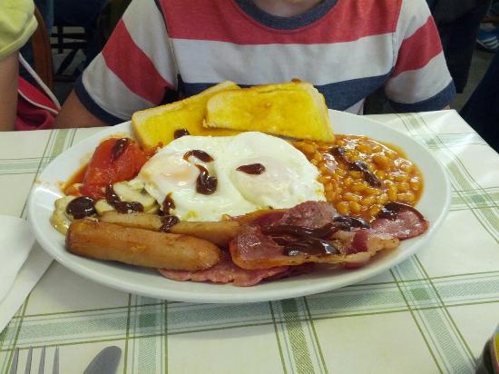 The Singing Kettle Whitby - Excellent breakfast's!!! (Martin D, Apr 2014)